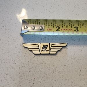 United Airlines Vintage Logo Badge